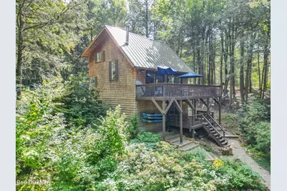 136 E Otter Dr, Tolland, MA 01034 - Photo 38