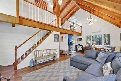136 E Otter Dr, Tolland, MA 01034 - Photo 12