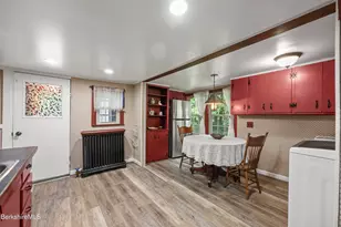 253 North St, Williamstown, MA 01267 - Photo 16
