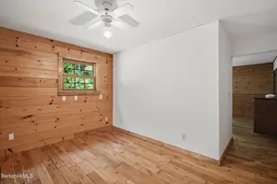 35 S Ext Rd, Peru, MA 01235 - Photo 18
