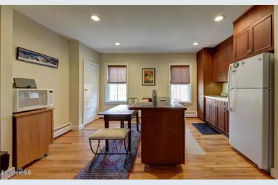 402 Park St, Great Barrington, MA 01230 - Photo 14