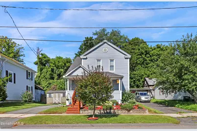 21 Terrace Ave, Pittsfield, MA 01201 - Photo 2