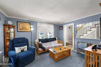 21 Terrace Ave, Pittsfield, MA 01201 - Photo 6