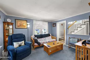 21 Terrace Ave, Pittsfield, MA 01201 - Photo 6
