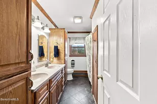 136 Cadwell Rd, Pittsfield, MA 01201 - Photo 30