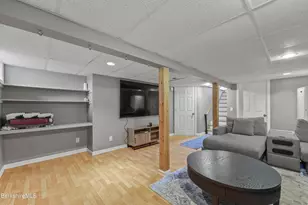 198 Allengate Ave, Pittsfield, MA 01201 - Photo 26