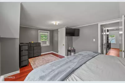 198 Allengate Ave, Pittsfield, MA 01201 - Photo 20
