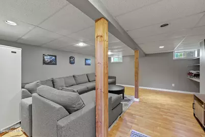 198 Allengate Ave, Pittsfield, MA 01201 - Photo 24