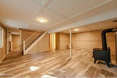 859 Moberg Rd, Becket, MA 01223 - Photo 36