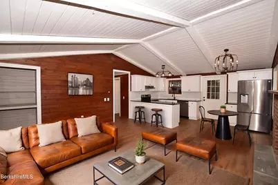 859 Moberg Rd, Becket, MA 01223 - Photo 4