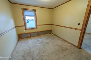 103 Commercial St, Adams, MA 01220 - Photo 12