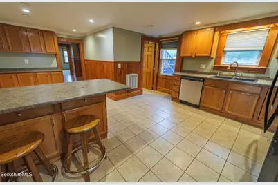 103 Commercial St, Adams, MA 01220 - Photo 6