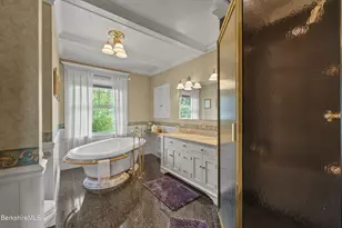 86 Crofut St, Pittsfield, MA 01201 - Photo 36