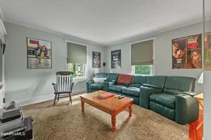 86 Crofut St, Pittsfield, MA 01201 - Photo 34
