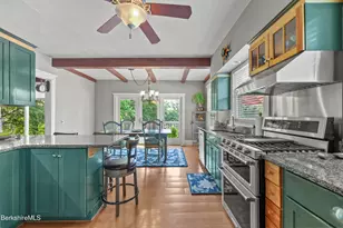 86 Crofut St, Pittsfield, MA 01201 - Photo 16
