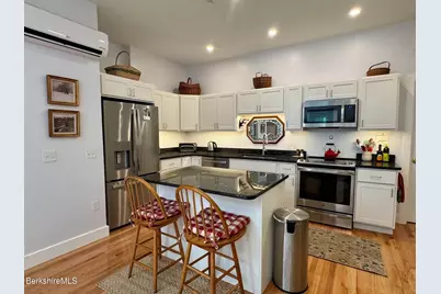 10 Deerfield Ave #Unit 9, Shelburne, MA 01370 - Photo 2