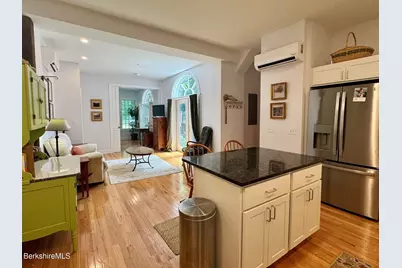 10 Deerfield Ave #Unit 9, Shelburne, MA 01370 - Photo 6