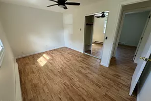 79 Wilshire Dr, Cheshire, MA 01225 - Photo 10