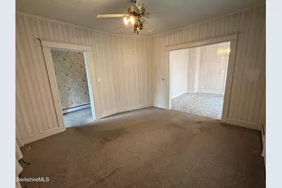 61-63 Calumet St, Pittsfield, MA 01201 - Photo 6
