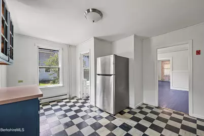 226 Grove St, Great Barrington, MA 01230 - Photo 12