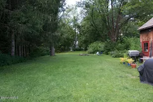 11 Maple St, Chester, MA 01011 - Photo 30