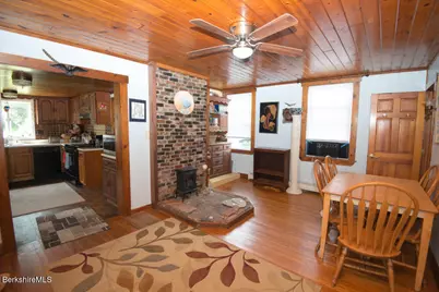 11 Maple St, Chester, MA 01011 - Photo 12
