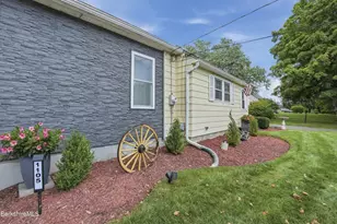 1105 Main St, Dalton, MA 01226 - Photo 4