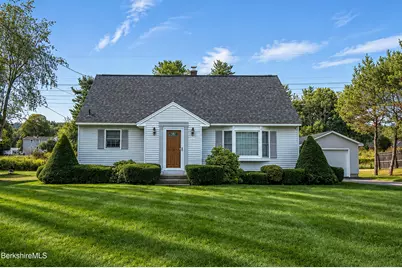 180 Doreen St, Pittsfield, MA 01201 - Photo 1
