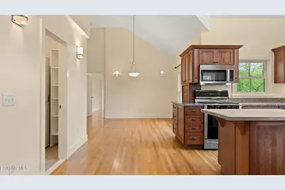 30 Cliffwood St, Lenox, MA 01240 - Photo 48