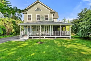 30 Cliffwood St, Lenox, MA 01240 - Photo 2
