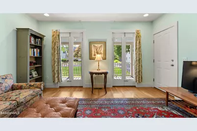30 Cliffwood St, Lenox, MA 01240 - Photo 10