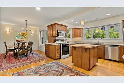 30 Cliffwood St, Lenox, MA 01240 - Photo 16