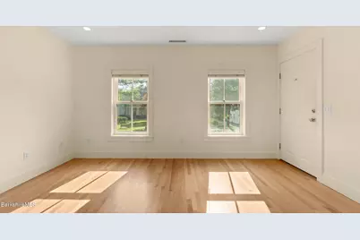 30 Cliffwood St, Lenox, MA 01240 - Photo 36