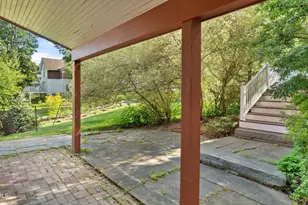30 Cliffwood St, Lenox, MA 01240 - Photo 72