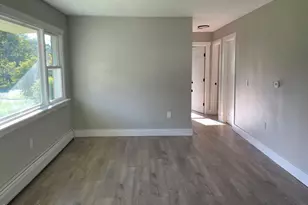 21 Austin Ave, Pittsfield, MA 01201 - Photo 2