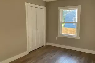 21 Austin Ave, Pittsfield, MA 01201 - Photo 12