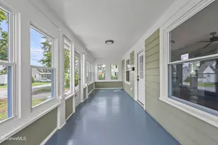 71 Essex St, Pittsfield, MA 01201 - Photo 6
