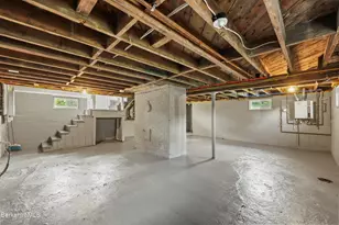 71 Essex St, Pittsfield, MA 01201 - Photo 36
