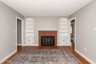 20 Prospect St, Dalton, MA 01226 - Photo 14