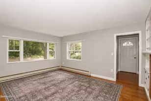 20 Prospect St, Dalton, MA 01226 - Photo 16