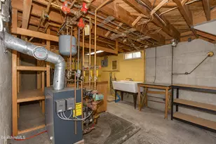 20 Prospect St, Dalton, MA 01226 - Photo 36