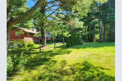 13 Glendale Middle Rd, Stockbridge, MA 01262 - Photo 6