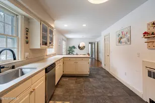 189 New Marlboro-Southfield Rd, New Marlboro, MA 01230 - Photo 8