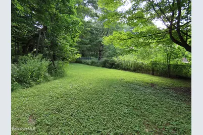 986 Church St, North Adams, MA 01247 - Photo 66