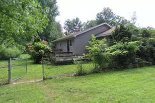 986 Church St, North Adams, MA 01247 - Photo 72
