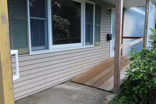 986 Church St, North Adams, MA 01247 - Photo 10