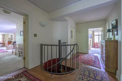 720 South St, Pittsfield, MA 01201 - Photo 26