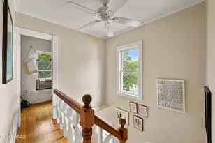 25 Cottage St, Great Barrington, MA 01230 - Photo 26