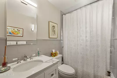 25 Cottage St, Great Barrington, MA 01230 - Photo 32