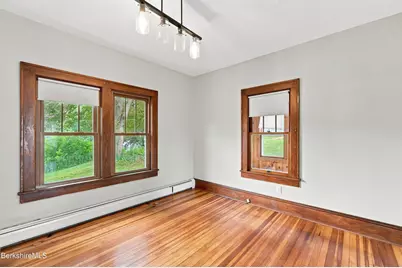 4 Harding Ave, Adams, MA 01220 - Photo 12